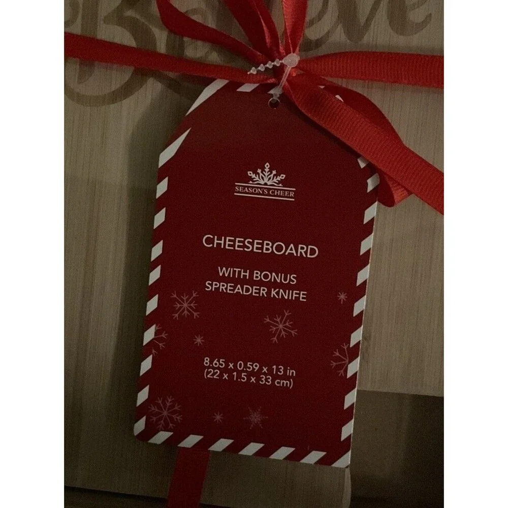 Season's Cheer Cheeseboard With Bonus Spreader Knife, Believe On Tree‎